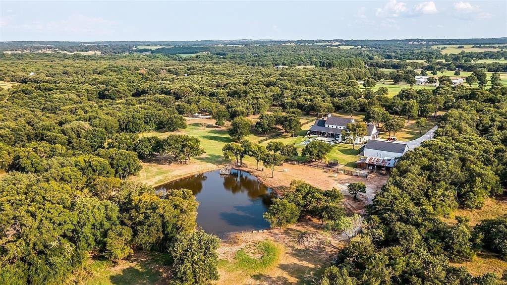barndominium_us's tweet photo. 311 Nash Ln, Lipan, TX. https://t.co/St8tvvQsH3