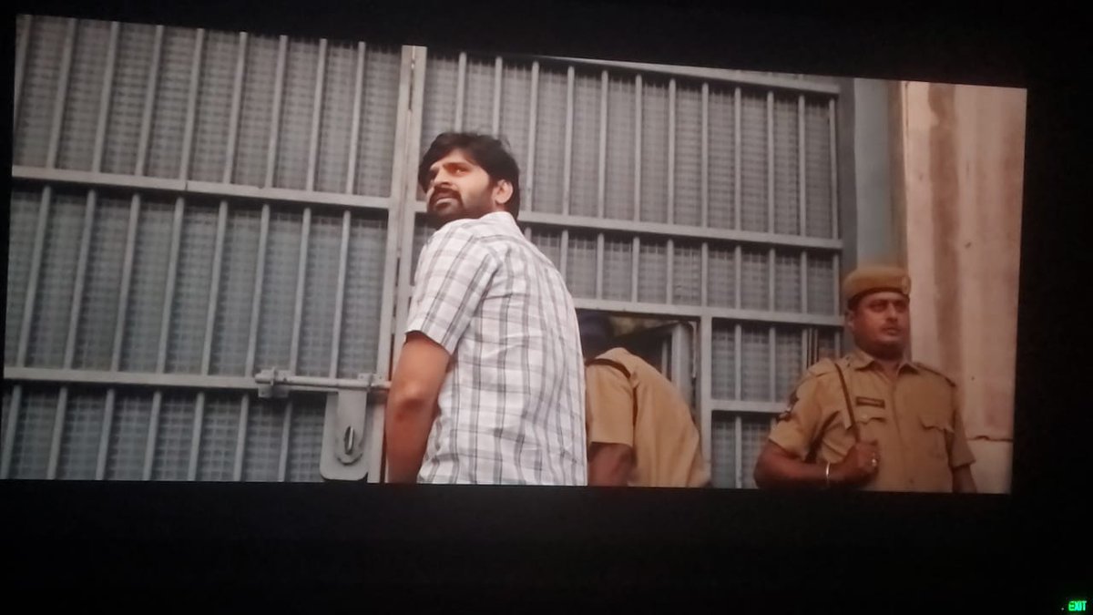 Rajk3455's tweet photo. Lot of fun moments😀 ROFL 😂 #rajarajachora  #RajaRajaChorasuperhit talk Movie Premiere Show 👑 
@sreevishnuoffl @akash_megha @TheSunainaa @vishwaprasadtg @AbhishekOfficl @vivekkuchibotla @kirthi_chowdary @hasithgoli @peoplemediafcy @AAArtsOfficial https://t.co/gkIbh7Yoa4