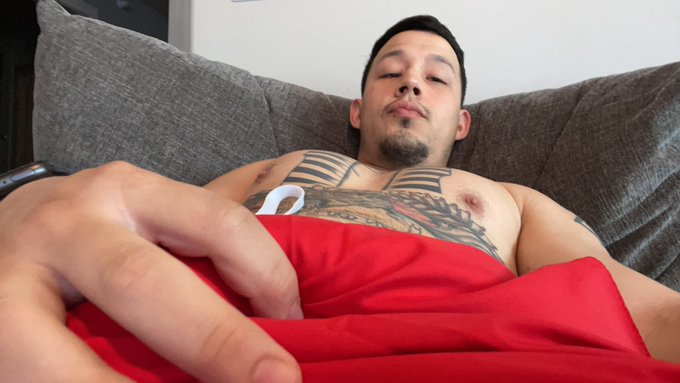 Hi Twitter ??‍♂️ https://t.co/ppv763USsM