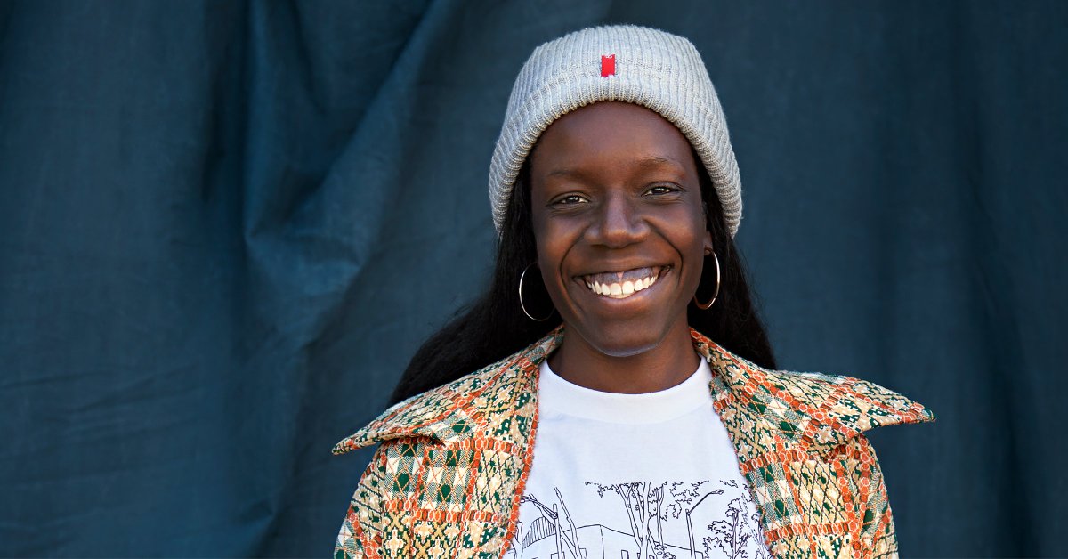 YorkUniversity's tweet photo. Balancing Act - @yorkulions track athlete Stella Isaac (BA '20) tapped into her passion for fitness and yearning for community amid the #COVID19 pandemic, to organize NaCl Saturdays in her Parkdale neighbourhood. | #TheYorkUMag
Read the full story: https://t.co/5TW20GU2lk https://t.co/9OKt8Lp4YT