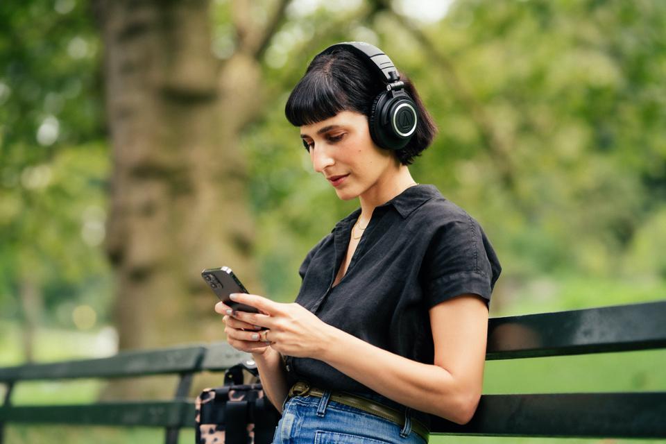 Audio-Technica’s Classic Studio Headphones Get A Great New Bluetooth Makeover