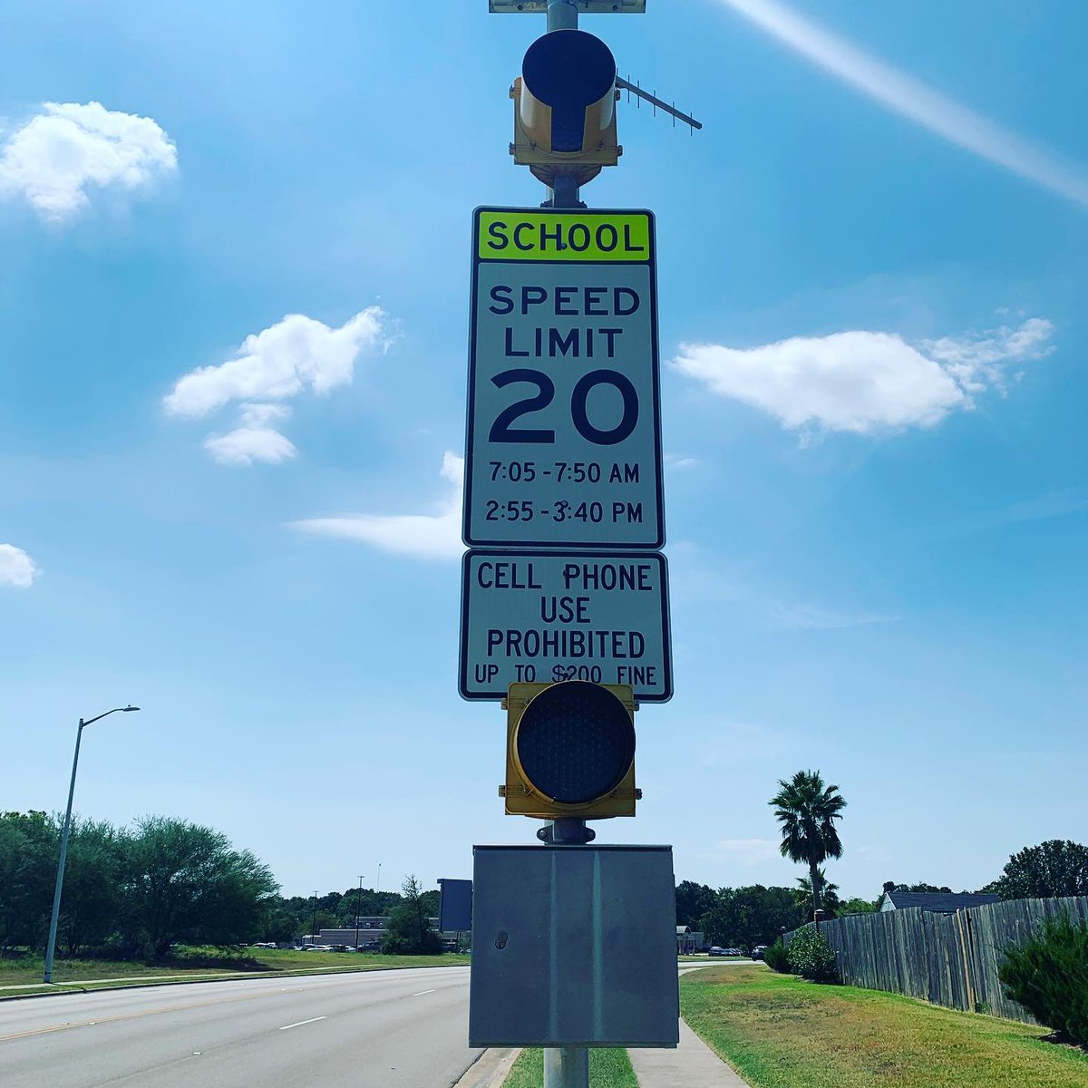 BryanPolice's tweet photo. School is back in full swing! Your morning and afternoon commute may be affected by school zones. Be mindful while driving, especially in active school zones! 

✅ Slow Down!
✅ Give yourself extra time
✅ Watch for children https://t.co/Km8CFqqqUZ