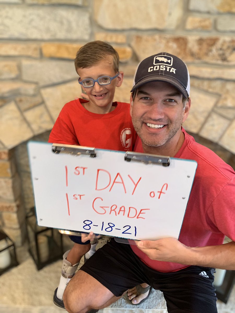 TimDoyle00's tweet photo. Let’s do this @ChicagoJoeDoyle! ✏️ 🏫 🧮 https://t.co/XEr2bAcAjc