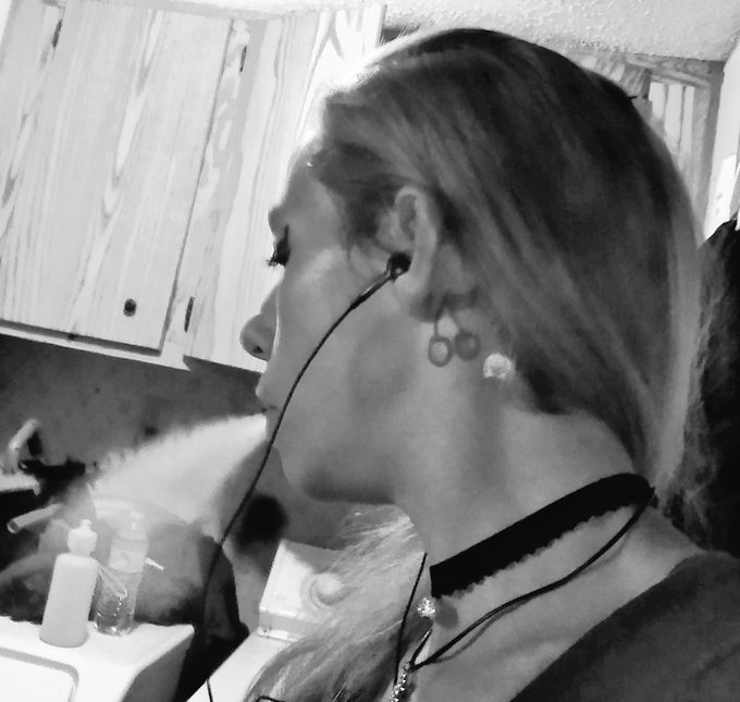 White Russians they're what's to drink... with breakfast. You all know my favorite breakfast 😏. What's<a href="/tag/cheers"class="tags"><span>#cheers</span></a><a href="/tag/whiterussian"class="tags"><span>#whiterussian</span></a><a href="/tag/letsgetthispartystarted"class="tags"><span>#letsgetthispartystarted</span></a>