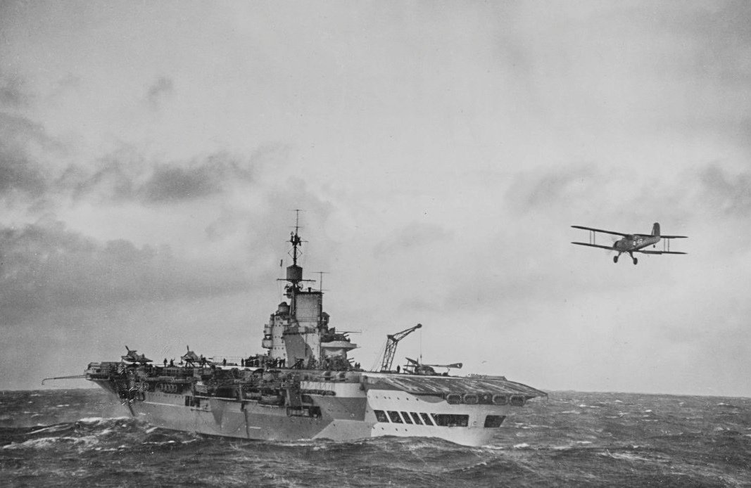 HMS Victorious 1941. #WarshipWednesday anyone?