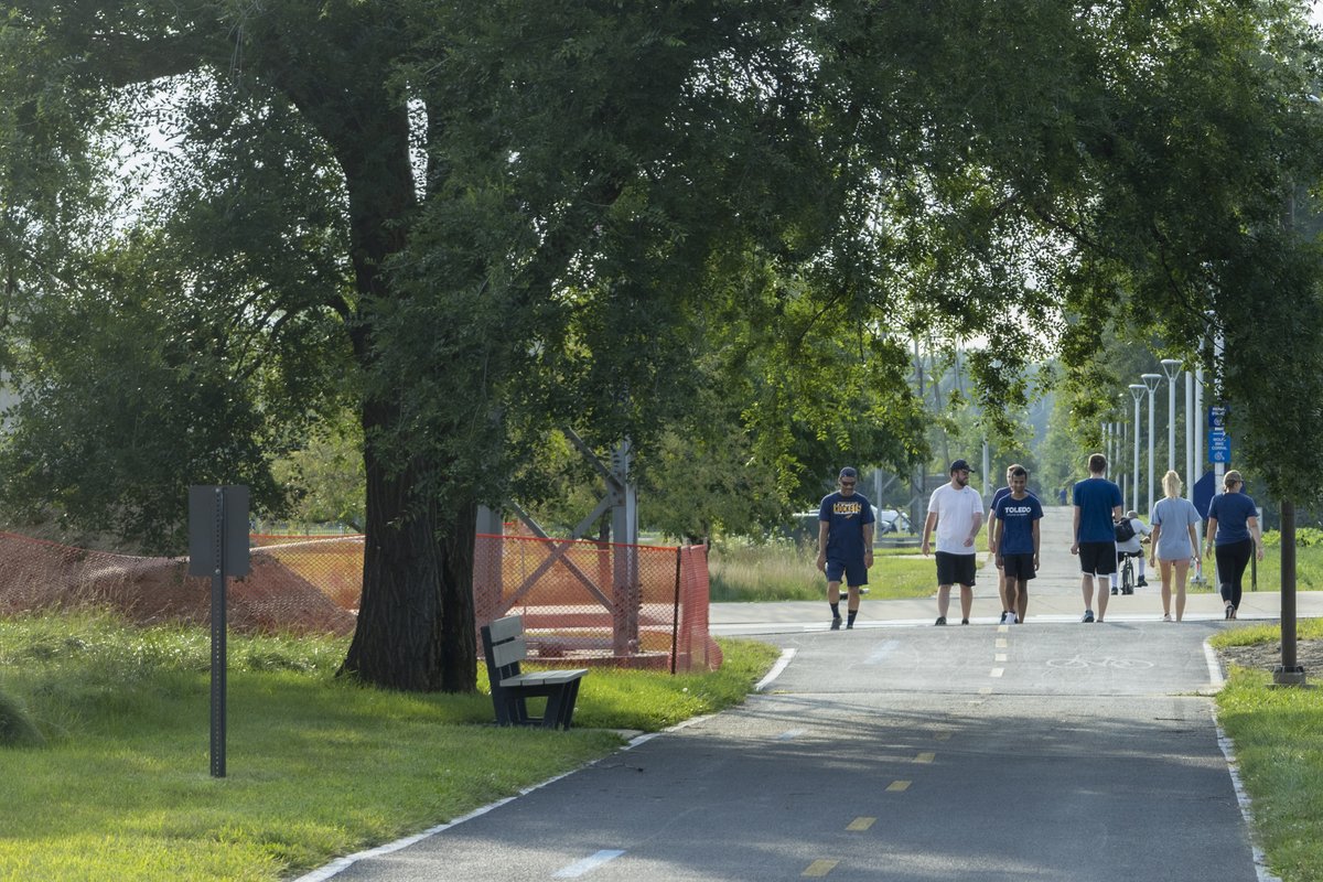 UToledoMed's tweet photo. Mark your calendar and join us for our next run/walk in September: https://t.co/9RJhXnfrAr
#UToledoMed #RunWithTheDean https://t.co/gxtd07gBBE
