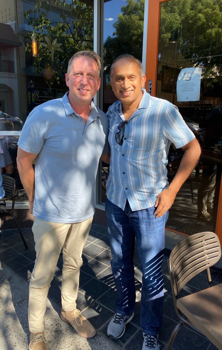 spoonen's tweet image. Great to meet up with Pastor @bobbygwald for a coffee. He built @YouVersion, the first and most prolifically downloaded Bible App on approx 500 million Apple and Android mobile devices. I use it every day to read The Word. youversion.com/products/