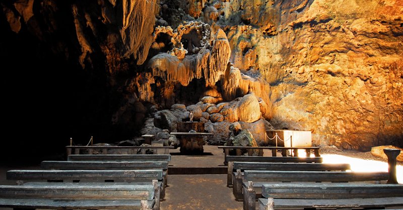 mabuhay_travel's tweet photo. Visit the Callao Cave of Peñablanca and be amazed by its seven-chamber limestone cave, perfect for a fun-filled adventurous experience to discover the beauty of this renowned cave. 😯
#ThePhilippines #CallaoCave https://t.co/hoydlwMj1w