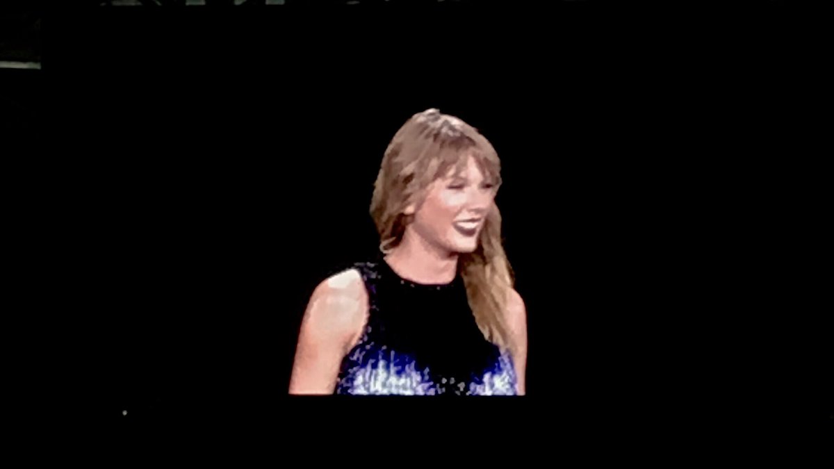 xblindinglight's tweet photo. 3 years since #reptourMiami &amp; it’s a night I will NEVER forget!

A night of firsts: my first time seeing Taylor live after being a Swiftie for 11yrs, first stadium concert, &amp; the first time @taylorswift13 sang Breathe live 🥺❤️ thanks for one of my favorite nights, Taylor! https://t.co/jQMjzKvWSm