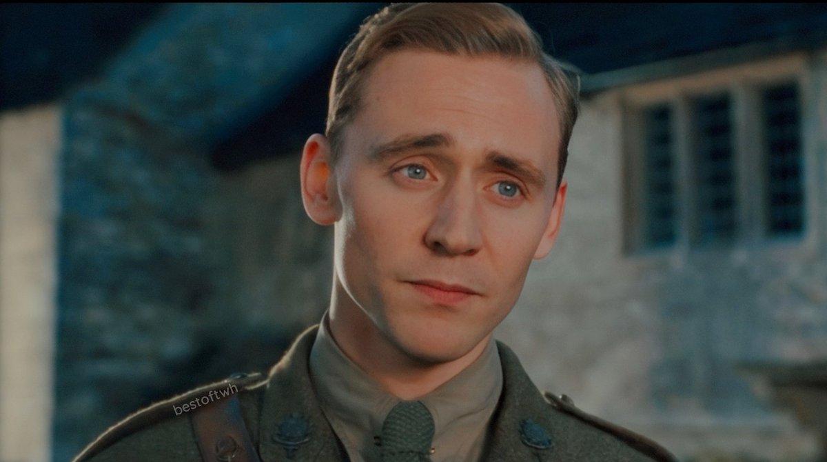 bestoftwh's tweet image. Tom Hiddleston - War Horse.