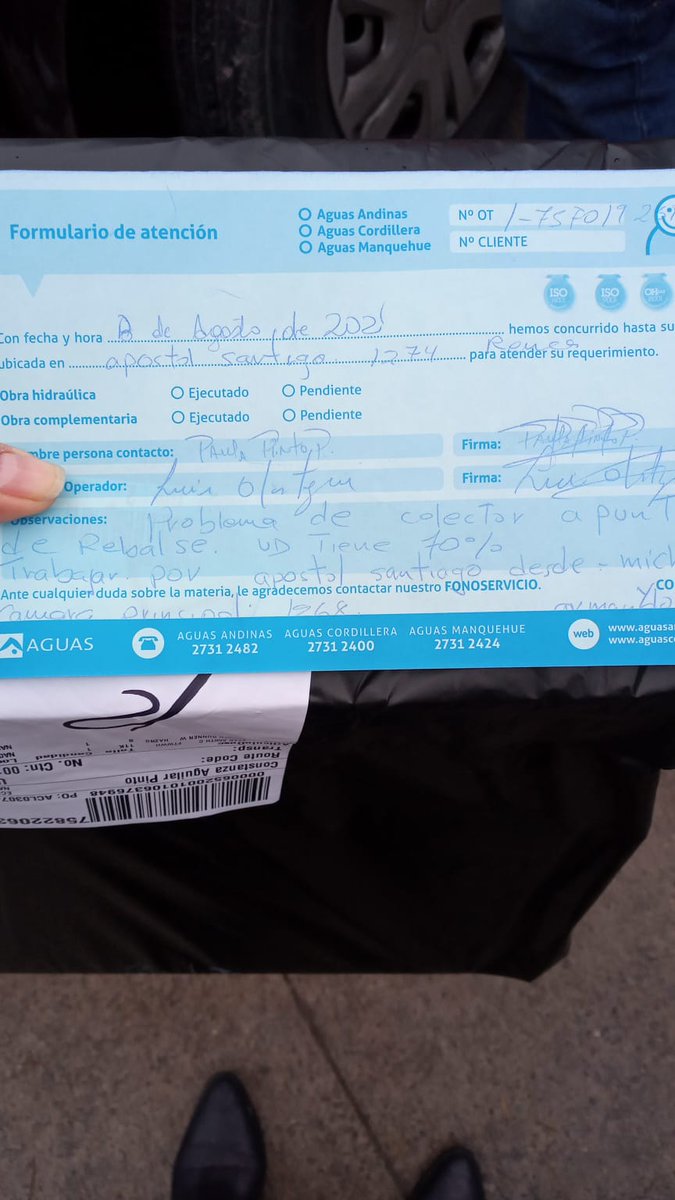 mj_arredondo's tweet photo. @Muni_Renca Tenemos varios reclamos de alcantarillado tapado en Villa IIlanes Chica @aguas_andinas dice que no puede reparar porqué esta tapado por el asfalto que puso @AutopCentral, viene el #Sistemafrontal y el técnico dijo "Prepárese, ustedes se van a inundar" https://t.co/wnY8bvhC0D