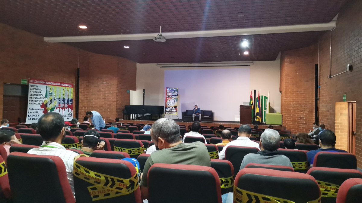 Participando del conversa torio de los 10 proyectos de ley impulsados por el comité de paro nacional <a href="/SINPROSEGN/">SINPROSEG NACIONAL</a> <a href="/cutcolombia/">Central Unitaria de Trabajadores</a> viva sinproseg