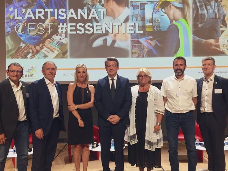 Les candidates et candidats <a href="/FiersArtisans/">Fiers d’Être Artisans</a> se sont à nouveau réunis en juillet pour échanger sur les problématiques de l'#artisanat, partager les remontées du terrain et préparer les #ÉlectionsCMA. Une journée d'échanges essentiels dont ils sont repartis galvanisés !