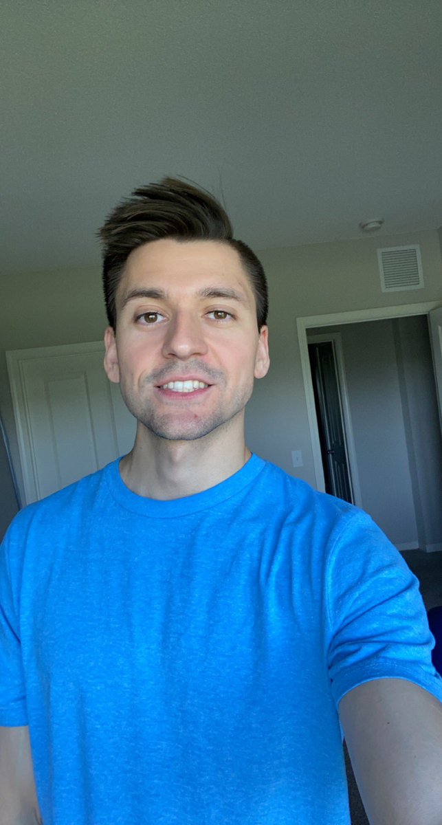ddofinternet's tweet photo. I feel beautiful today 🙂 https://t.co/WmIQVRi8TE