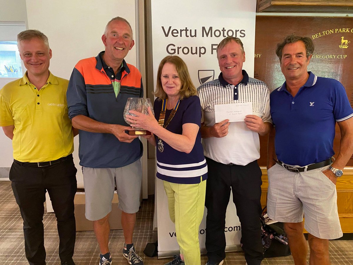 Our Club President, Sue Kinder is pictured presenting the Rose Bowl Trophy to Bondhay Clownes  Captain, Nigel Presswood, watched by the rest of the team - Carl Pingar, Graham Fell and Mark Whiteley.
Thank you to <a href="/BeltonParkGC/">Belton Park G C</a> for hosting the event 2/2