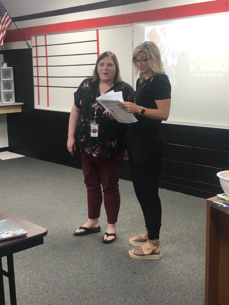 bradenstate's tweet photo. .@DTCardinals secondary team benefitting from our @GoESU9 partner @amyschultz77 providing learning around #KaganStrategies and #CommonLanguage and #CommonExperiences for #AllMeansALL #TheCardinalWay 🔴⚪️⚫️ https://t.co/T302Hqgz9B