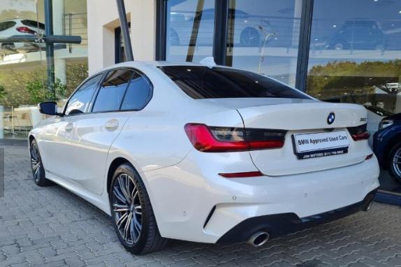 babeotswejang's tweet image. Just received new stock, hala at me so I can get you cruising in the brand new G20 3 series #BMW #SheerDrivingPleasure #BMWDrivingExperience