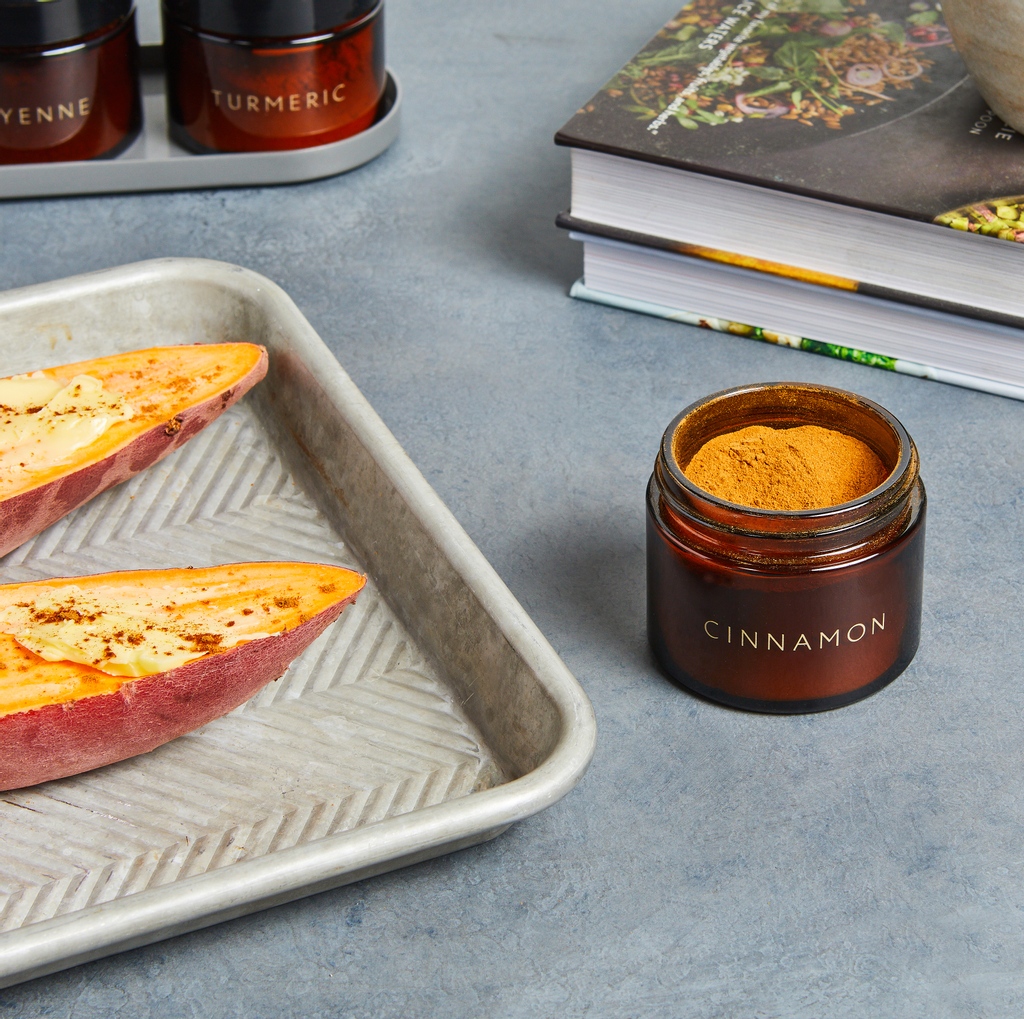 Evermill's tweet photo. Pro tip: freshly-ground cinnamon sprinkled on sweet potatoes is 💯 https://t.co/6Ysw112esZ