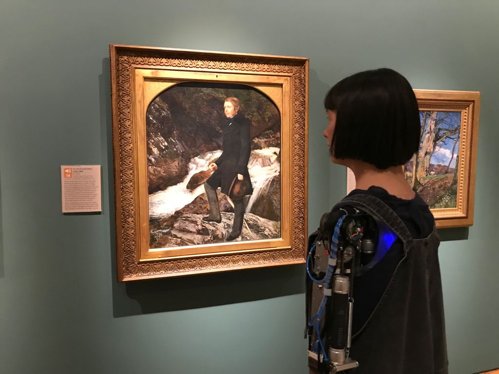 TORCHOxford's tweet photo. Yesterday, artist-robot Ai-Da visited the @AshmoleanMuseum as part of a #HumanitiesCulturalProgramme project with Prof Gervase Rosser, for which Ai-DA has produced a new artwork in response to a passage from Dante's Divine Comedy.

@AidanMeller @Seeker https://t.co/1TXVWfS90E