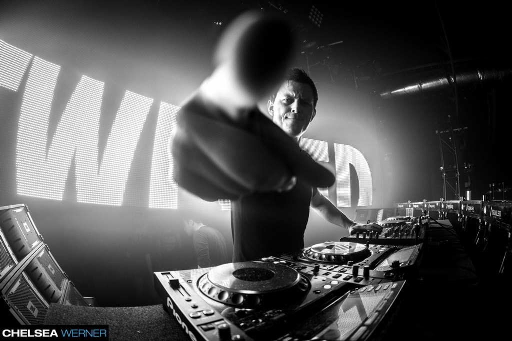 feddelegrand's tweet photo. π #putyourhandsup for being able to slowly make some new #showmemories with you!! With all the restrictions, we havenβt been able to meet up as much as usual during the summer season. But I really enjoyed being able to connect with some of you on-stage again. #WeGoGRAND #votenow https://t.co/Z8hxQ4eiVK