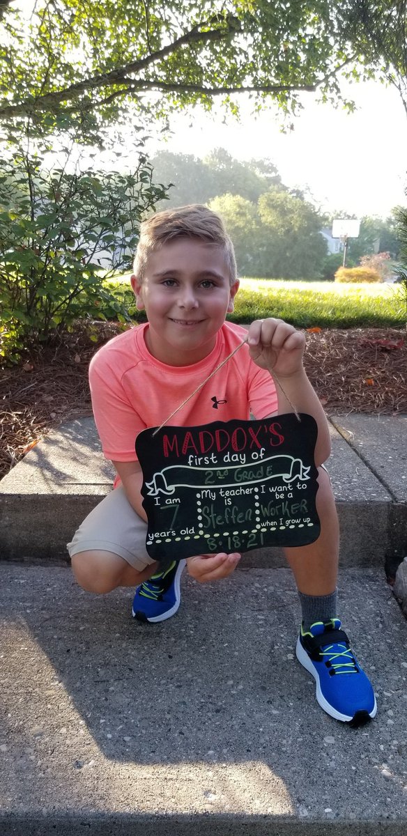 EricaShipley8's tweet photo. He was bursting with excitement this morning! So glad that he loves school!
#tmgenius
#roarlikeatiger 🐯
#secondgradestrong https://t.co/1KkWsPurAa