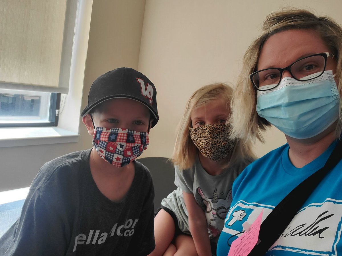 ckracer7235's tweet photo. A morning at Children's Wisconsin for Ms Ava. Botox on her right leg to help it flex better. #heartmomlife #CPmomlife #weare1in100 #Botox #spasticcerebralpalsy #CHW https://t.co/cHIgfcI27L