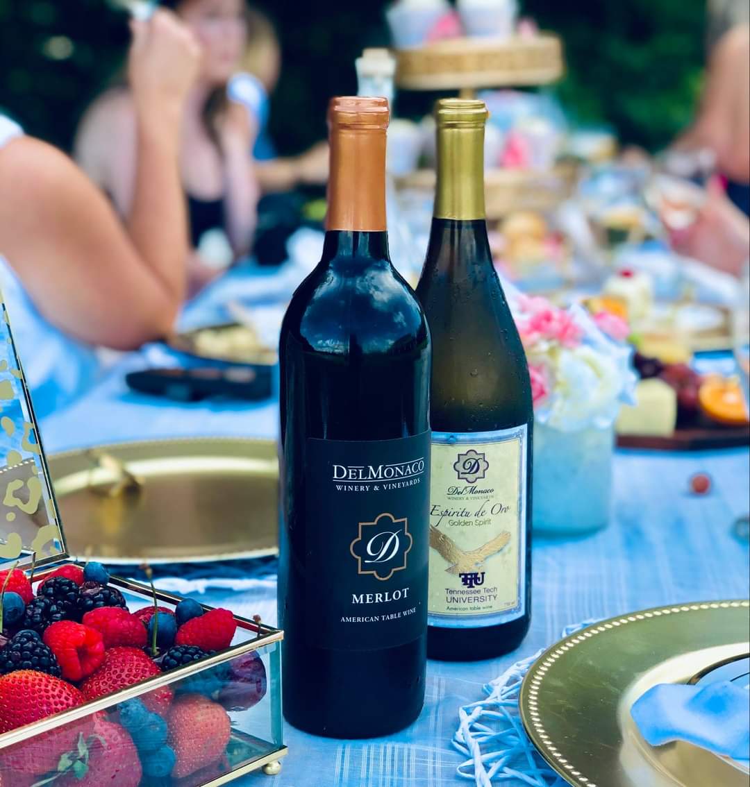 DelMonacoWinery's tweet photo. Fellas... if you are searching for your ladies today they are probably at DelMonaco!

50% off glasses of wine for the ladies every Wednesday for #wheresmywifewednesday! https://t.co/KzAfrYW2VK