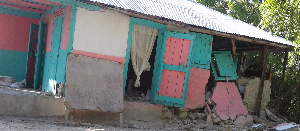 CAPADCoopratio1's tweet photo. La CAPAD ayant son siège à Gentilotte (zone Miserne) localité de la 5 ème section mercy commune des Cayes. Contact: capadc@yahoo.com / infocapad800@gmail.com  phone: 509 42255806. Votre appui pour renforcer nos supports aux familles, enfants, femmes enceinte, handicapées. https://t.co/PPMWYtDVVs