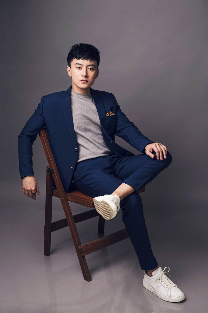 Raymondcauilan's tweet photo. Back to my signature lighting!

#raymondcauilanphotography 
Photography Raymond Cauilan
Model @johnmatthewuy 
Grooming @lionelfabros 
................
DM Me for Photoshoot Inquiries
...............
#mensfashion #menswear #fashionphotography #kpop #portraitphotography #malemodel https://t.co/24aOUCtuUg
