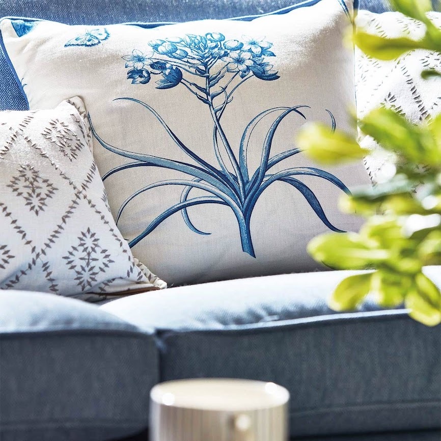 FabricsPapers's tweet photo. Whether plain or patterned, Sanderson fabrics offer timeless designs for interiors. Order a sample of your favourite https://t.co/V1tkeni85g

Etchings &amp; Roses Fabric https://t.co/WcViHRoOPv
Boho Velvet https://t.co/4ZvqZqRoSI

All Sanderson Products https://t.co/5zbkMlC3aP https://t.co/7qlIa6uMHs