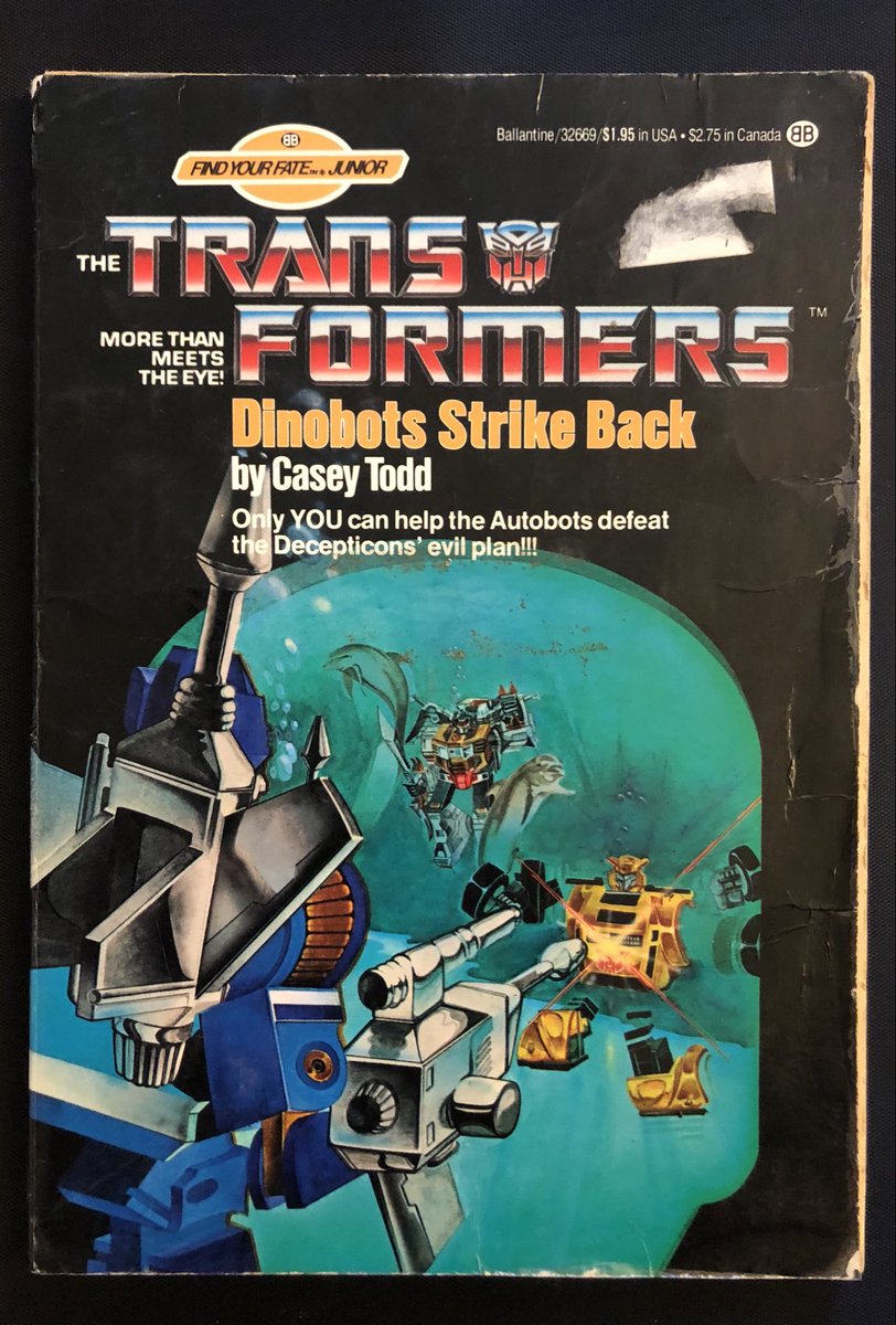 For kids like me, who could not get enough of #Transformers back in the day, these #FindYourFate books were available. We had a few of these and I totally loved them. 😄