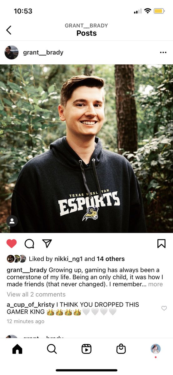 BRO MY HUSBAND IS A FREAKING POGGER KING 👑 
CAN I GET SOME W’s IN THE CHAT