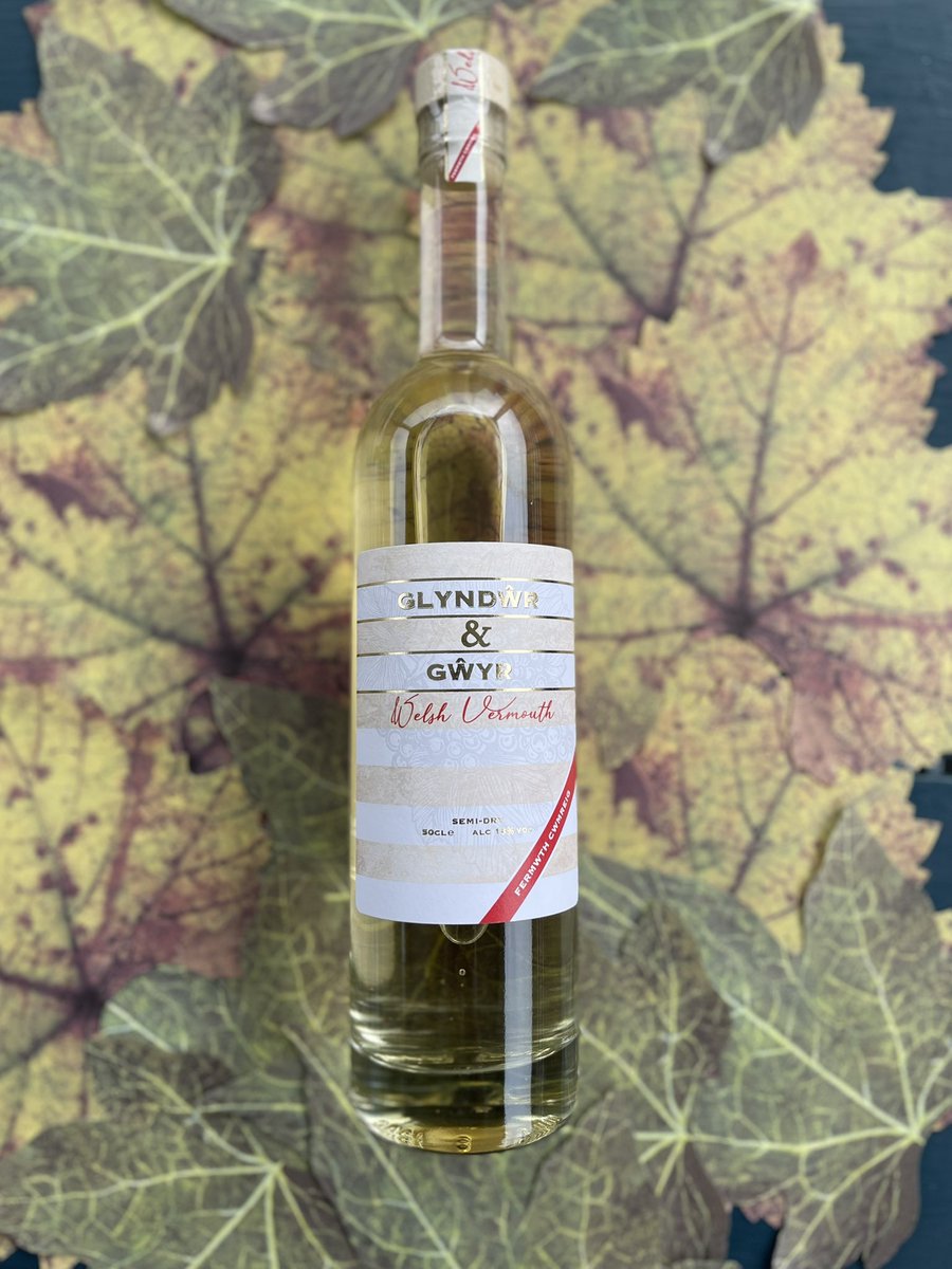 We are delighted to launch a Limited Edition Welsh Vermouth in collaboration with <a href="/Glyndwrvineyard/">Glyndwr Vineyard</a>
This truly Welsh collaboration  is superb as an apéritif or a Welsh martini 🏴󠁧󠁢󠁷󠁬󠁳󠁿🍸 This is a limited edition of just 200 50cl bottles. 
Available to pre order now, link in bio ⬆️