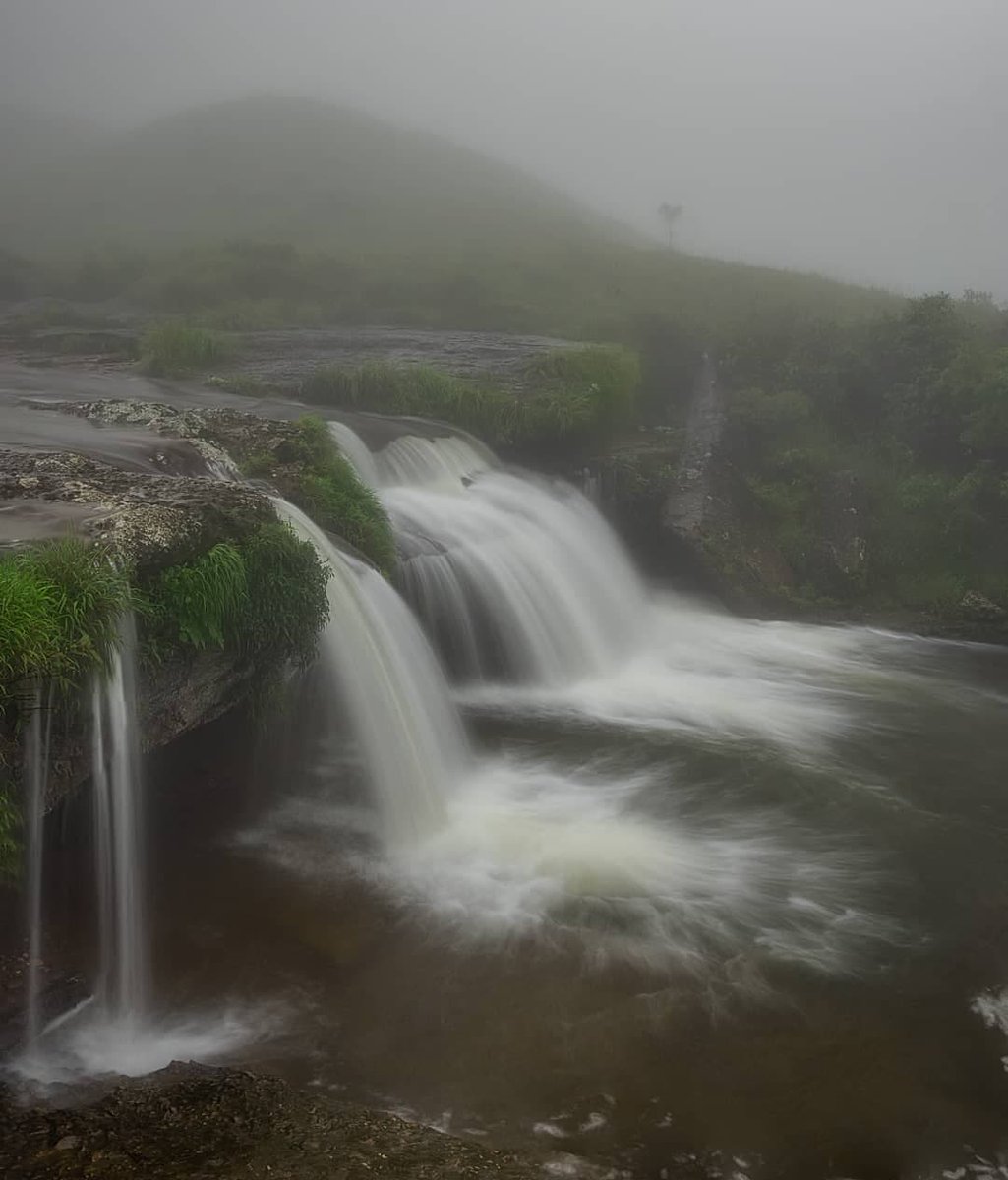 Captured By: Lumlung Kamei

(In Instagram @umlung  Link: instagram.com/lumlung/)
#justshillong #repost