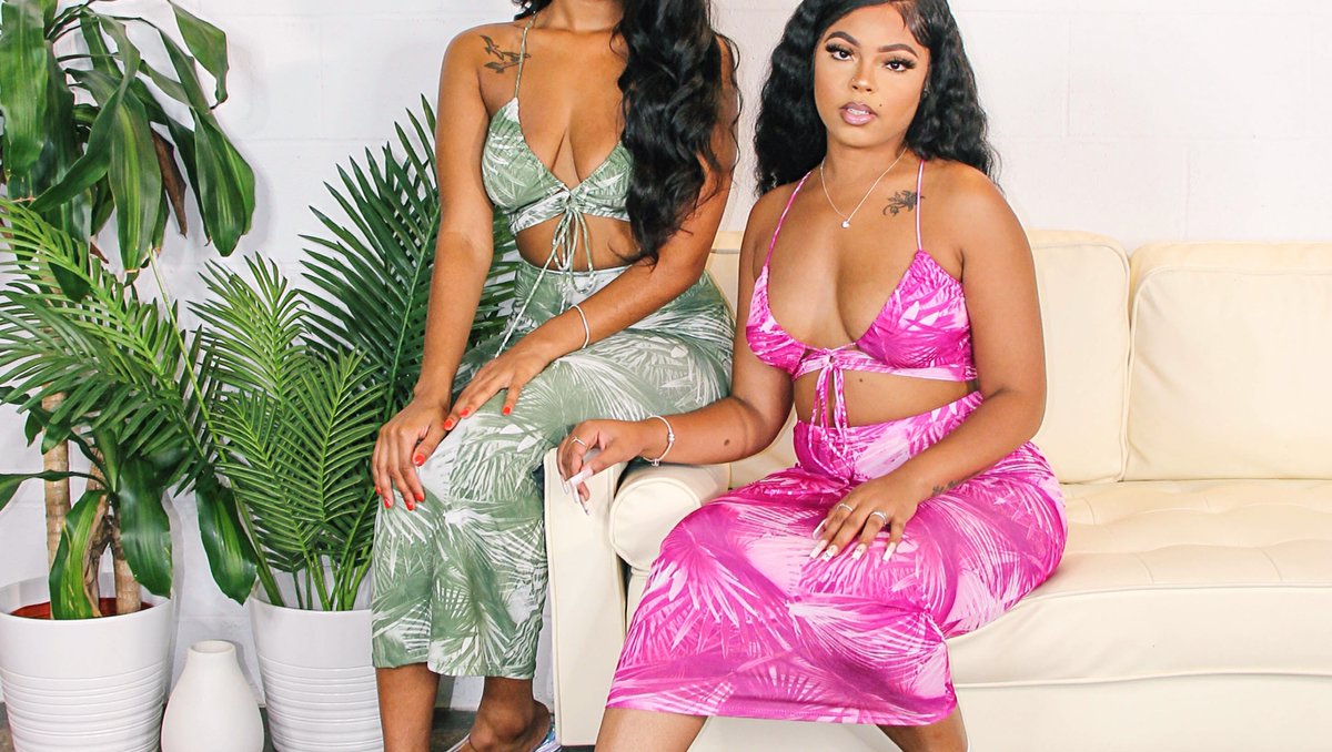 StyleDirty's tweet photo. 🌴 Pink Maxi Dress Set 🌴 Shop https://t.co/OFEFGNhmxq 💕 Comes in Pink and Green 💕

Search: Palm Beach

#dress #dressset #cuteoutfit #trendy #trendyoutfit #fashion #style #setlife #model #ootd #summer #love #beautiful #instafashion #outfit #shopping #girl #stylish #styles #pink https://t.co/gAXomvQI68