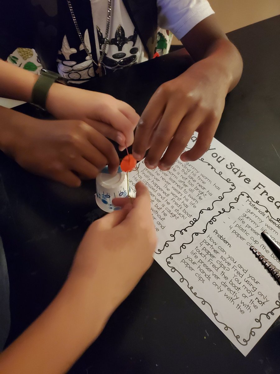 mrsbutterfield6's tweet photo. We're saving Fred today @beardenmiddle Ss are practicing being #Communicators #openminded #balanced & #selfmanaged #IBMYP learners & building the foundation for a year of personalized Learning @KCSEdTech #kcsple @brownBMSscience @waldronclass @lindshagman @parsonsnatali #IBaBruin https://t.co/r3nWpRbklJ