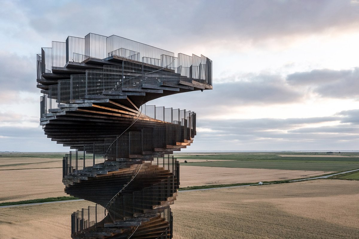 Marsk Observation Tower Designed by BIG Opens in Denmark
visuall.net/2021/08/18/mar…
<a href="/BjarkeIngels/">BjarkeIngels</a> @BIGstertweets #architecture #tower #Denmark