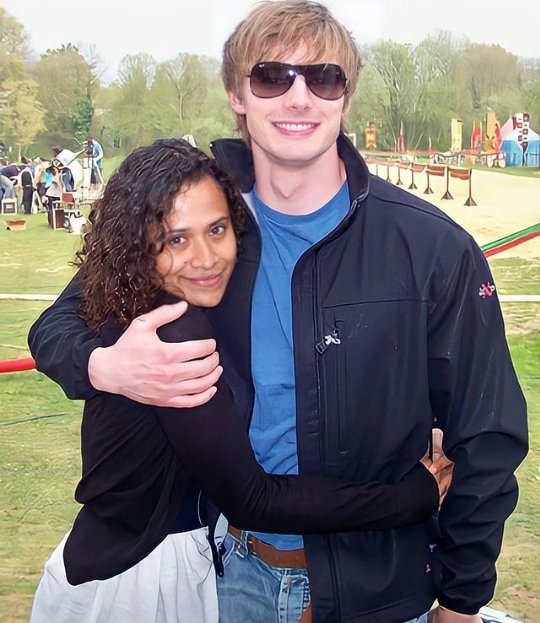 Bradley James And Angel Coulby Holding Hands