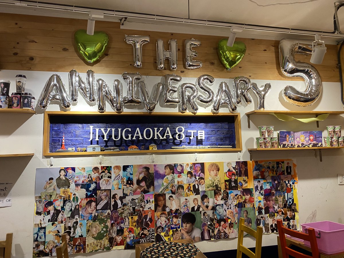 YoDreamCafe1's tweet photo. 내일 부터 드림 5주년 카페 오세요~~~ 
카페 사진 찍고 트위터에 해시태그 사용하면 특별한 선물을 받을 수 있어요! 

#NCTDREAM #5YearsWithNCTDREAM #Dive_Into_Dream #엔시티드림_5주년 #요드림_쩔어주자화이팅 https://t.co/EwaCPmUHCW