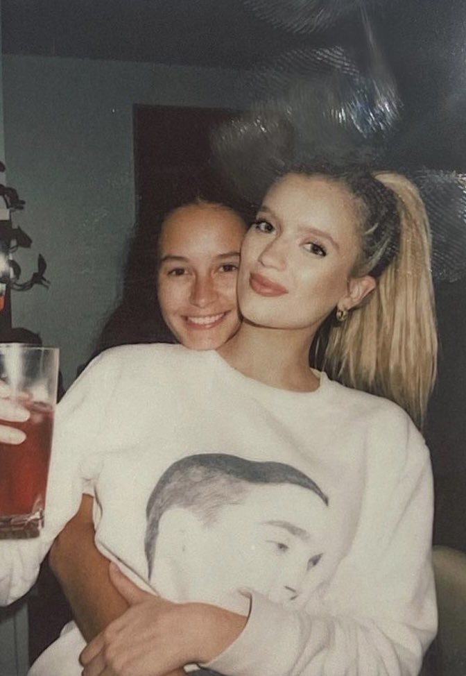 ctrlfantasy's tweet photo. idk what i’m gonna do when they are no longer attached at the hip 24/7 😭 https://t.co/5cfYoYNZkw