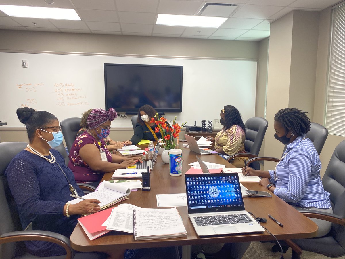 ⁦Collaboration at its best!!!@NorthForestHigh⁩ ⁦<a href="/HISDSPED/">HISD-OSES</a>⁩ #RaisingExpectations #RemovingBarriers