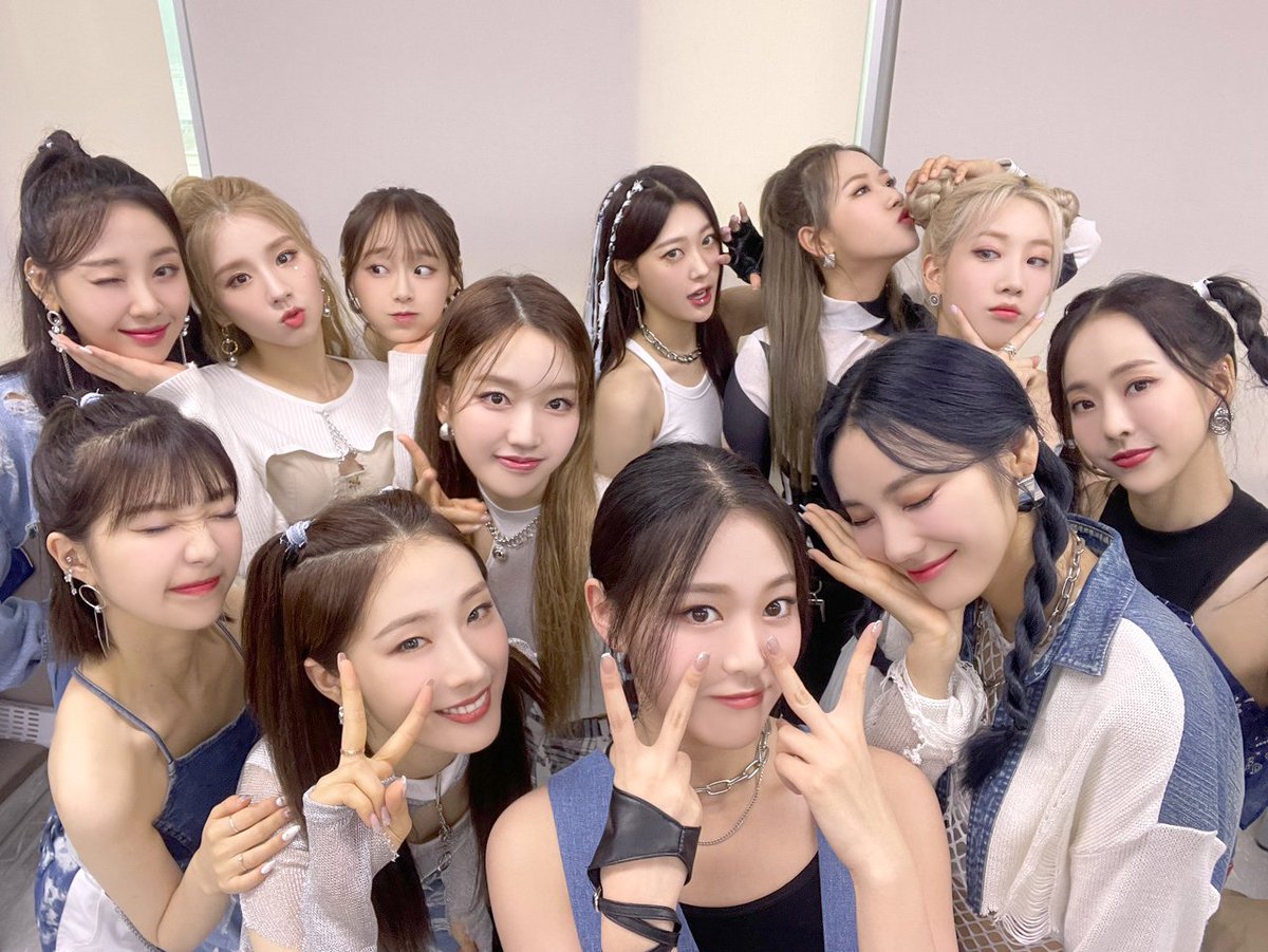 i promise i will love you all until my last breath

#3yearsWithLOONA <a href="/loonatheworld/">이달의 소녀(LOOΠΔ)</a>