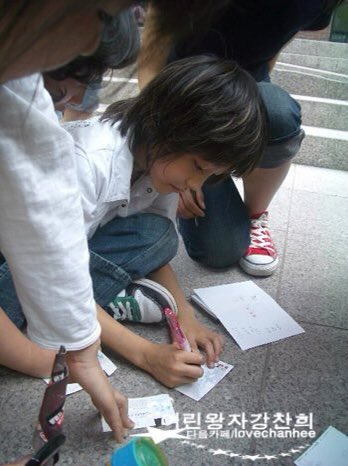 httpschani's tweet photo. kang chani? oh you mean the man who’s used to signing signatures even at his young age? yep, everyone is whipped for kang chani. https://t.co/lWqUneJT5l