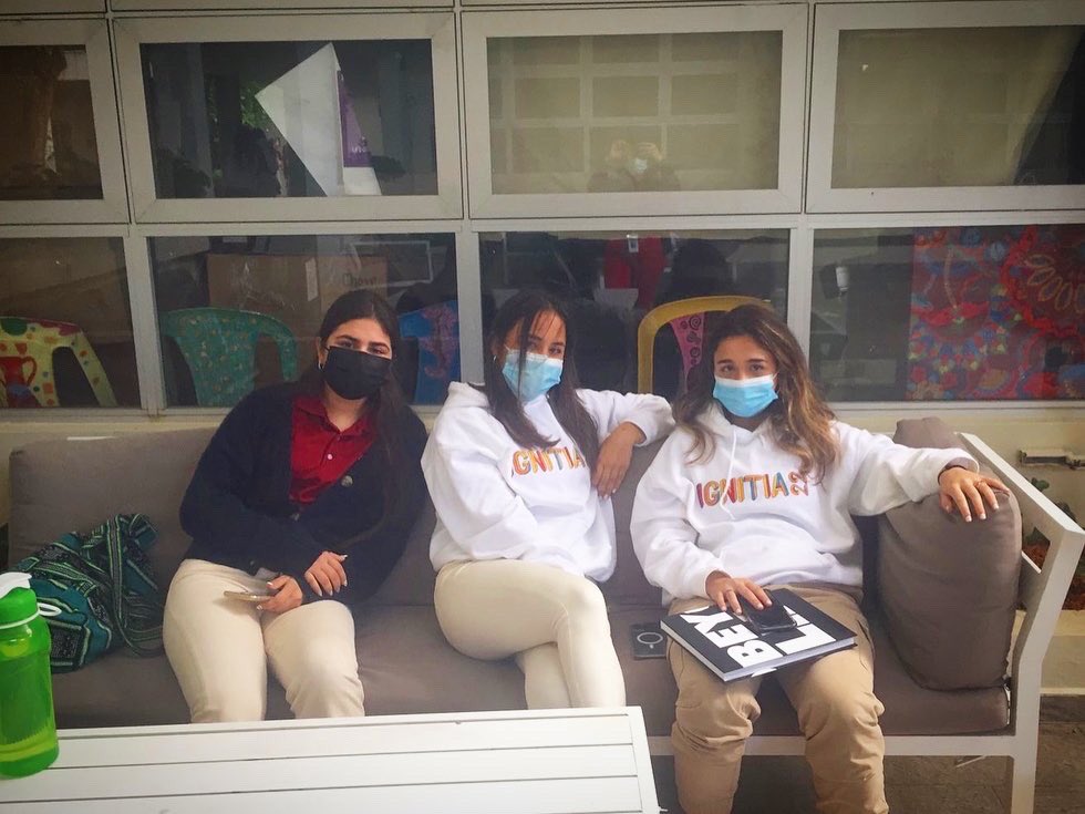 Carol Morgan School tweet media