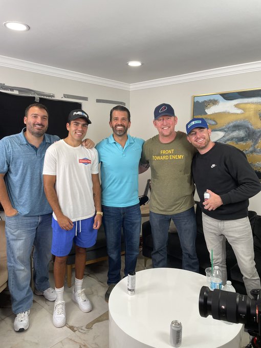 Great day with @DonaldJTrumpJr, @mchooyah, @KyleForgeard and @BobMenery. https://t.co/V54InuJm05<a class="tags" target="_blank" title="On Twitter" href="/?out=eyJ0eXAiOiJKV1QiLCJhbGciOiJIUzUxMiJ9.eyJpYXQiOjE3MTk1NzE1MDAsImlzcyI6InR3cG9ybnN0YXJzLmNvbSIsIm5iZiI6MTcxOTU3MTUwMCwiZXhwIjoxNzUxMTA3NTAwLCJyZWRpcmVjdF91cmwiOiJodHRwczovL3R3aXR0ZXIuY29tL0RvbmFsZEpUcnVtcEpyIn0.w1JF4Uu_TBehVZOatYHvP2y5BJRwpCrUewFuOoAW0vZLJ2WNK160rUeWKELckPTe8RBiA_Px_VqnBoSRAmxYqA">@DonaldJTrumpJr</a><a class="tags" target="_blank" title="On Twitter" href="/?out=eyJ0eXAiOiJKV1QiLCJhbGciOiJIUzUxMiJ9.eyJpYXQiOjE3MTk1NzE1MDAsImlzcyI6InR3cG9ybnN0YXJzLmNvbSIsIm5iZiI6MTcxOTU3MTUwMCwiZXhwIjoxNzUxMTA3NTAwLCJyZWRpcmVjdF91cmwiOiJodHRwczovL3R3aXR0ZXIuY29tL21jaG9veWFoIn0.U4BEDbaTFJhEidCJt-gk8GfTuv4XdT1yDNvnqPZ9Egf1nlpbeZGIRo7u09Llkm1T8FbmOuJHarYuxfFpgSs73w">@mchooyah</a><a class="tags" target="_blank" title="On Twitter" href="/?out=eyJ0eXAiOiJKV1QiLCJhbGciOiJIUzUxMiJ9.eyJpYXQiOjE3MTk1NzE1MDAsImlzcyI6InR3cG9ybnN0YXJzLmNvbSIsIm5iZiI6MTcxOTU3MTUwMCwiZXhwIjoxNzUxMTA3NTAwLCJyZWRpcmVjdF91cmwiOiJodHRwczovL3R3aXR0ZXIuY29tL0t5bGVGb3JnZWFyZCJ9.7yqODiHmFF85VbdG8P_tAZqsyEVUQstgMVdreIQBODC-8peSEf0UcUC2L5Z-LOKaoKPqEjb3TwRy-L-eVHgjiw">@KyleForgeard</a><a href="/tag/cookscorner"class="tags"><span>#cookscorner</span></a>