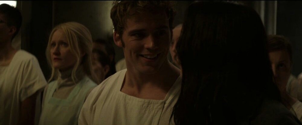 finnickthinker's tweet photo. finnick and katniss will always be my favorite friendship https://t.co/ZNCrEaGp9j
