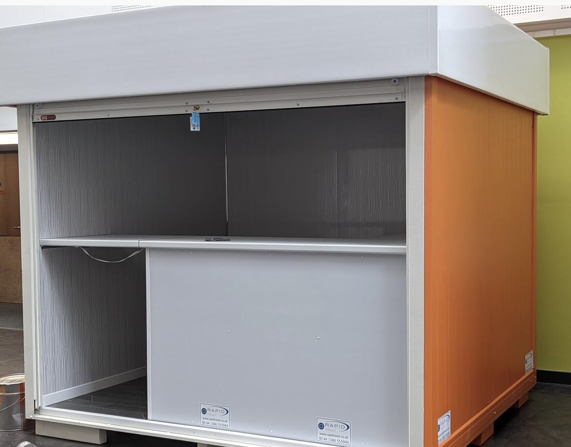 Our other new pod has arrived! We are getting it ready for the new term to sell food made by the students. Can't wait to taste it. <a href="/CyC_Foundation/">Cymoedd Foundation</a> <a href="/CymoeddILS/">ILS @ Coleg y Cymoedd</a> @ColegyCymoedd <a href="/RapidRetail/">Rapid Retail</a>