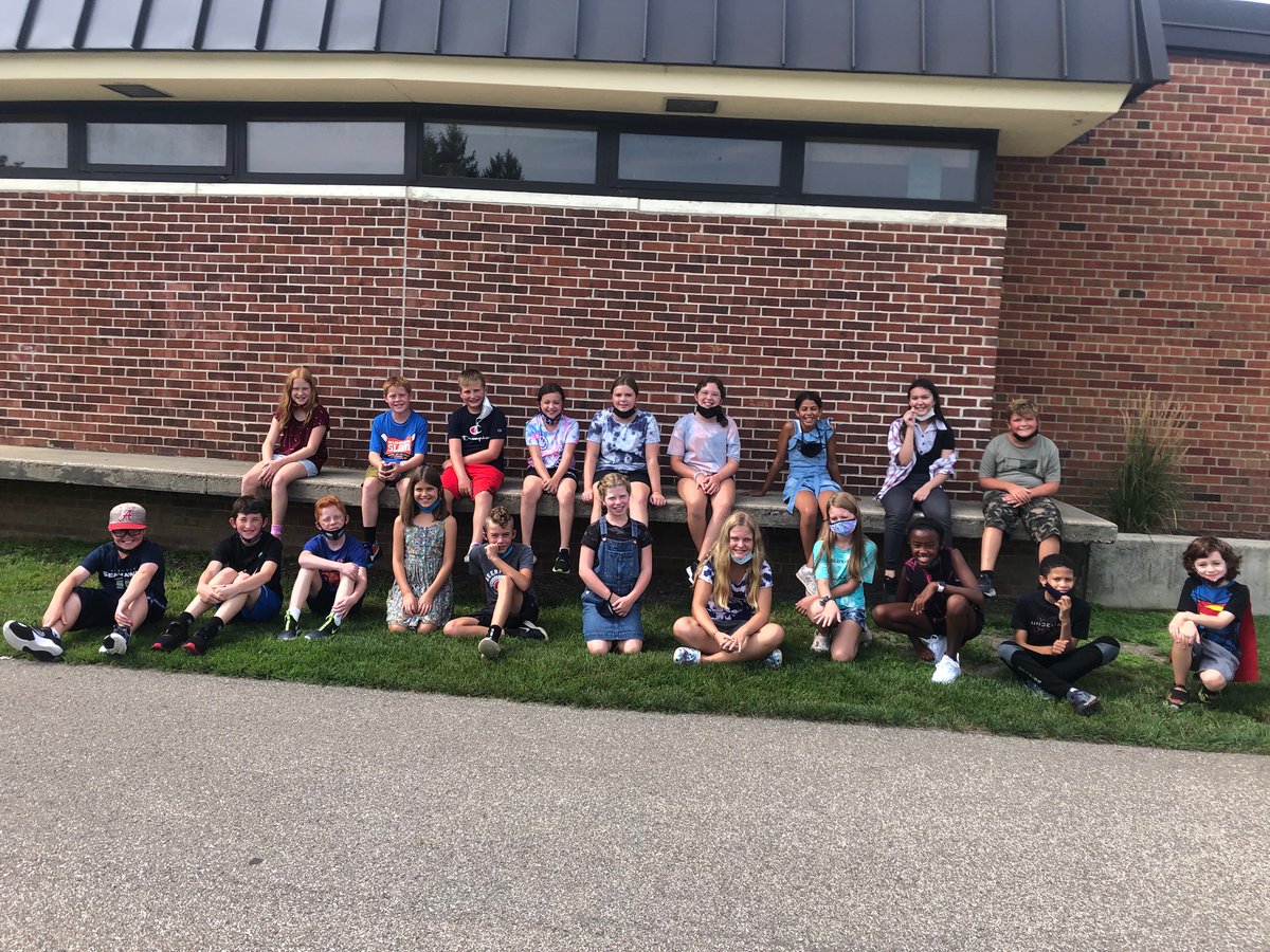 Great first day with this new crew! Can’t wait for an awesome year together! #wal109 #engage109