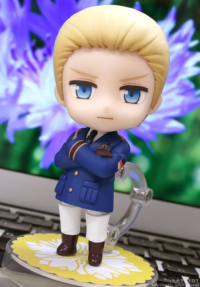bluesoftheday_'s tweet photo. Last catching up post before 5:00 iissss:

Germany from hetalia. 
Also as known by human name as:
Ludwig Beilshcmidt(spelling who?) 

Reminds me of Aot Levi so there’s something. 
Manz is kinda gæ. B gæ do crim

He wears a blue suit and has blue eyes
10/10 macho man. https://t.co/yBITHYQzd1