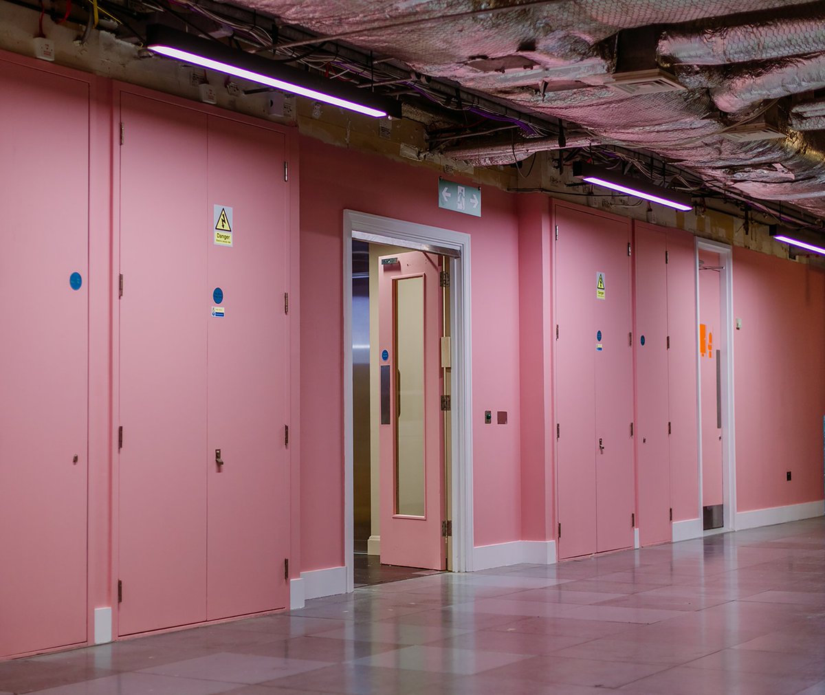 newdiorama's tweet photo. Inside NDT Broadgate...

We can now share with you photos of the two-floor, 29-room, sustainable space built  for independent artists - by a team of magicians - in just two months. And the best bit is... it's completely FREE to use. 

https://t.co/yXadxohVYc

#NDTBroadgate https://t.co/rUt1LG3g37